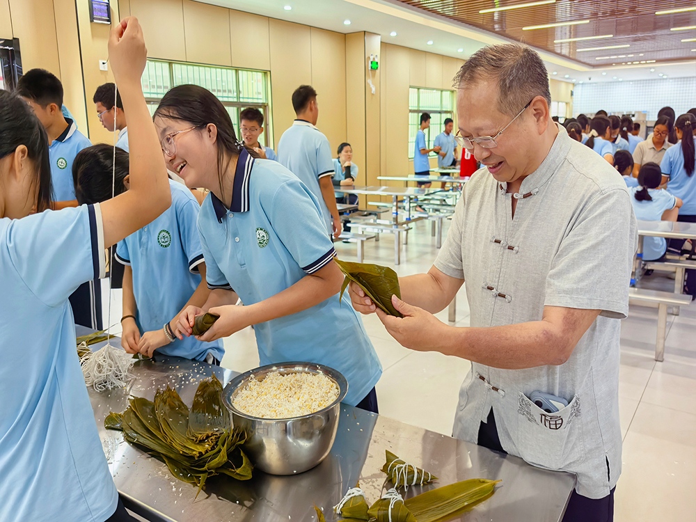 昌都比较好的小孩子叛逆全封闭管教学校联系电话